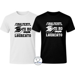 Maglietta uomo Finalmente Mi Ho Laureato colore nero e bianco